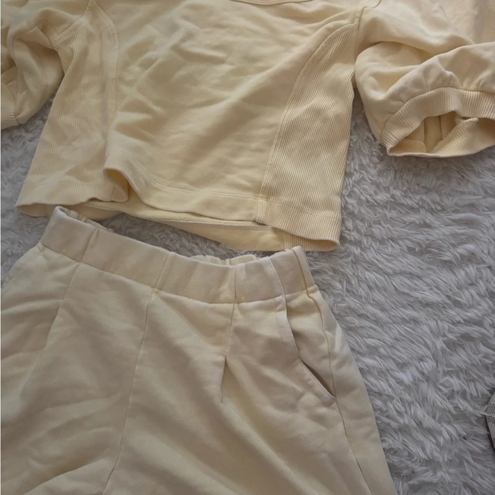 aerie Cream Short Sleeve Crop Top and High-Waist Shorts Set - Picture 2 of 3